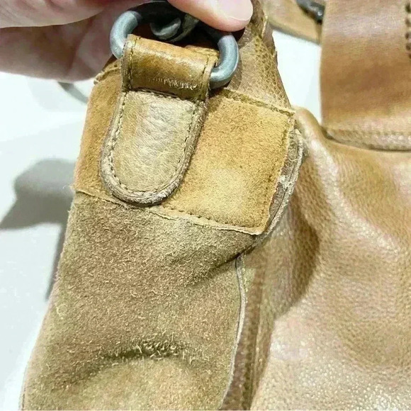Free People Isle Distressed Tote Bag Tan Cowhide Hobo Metal Dangles suede Rare - Picture 8 of 16